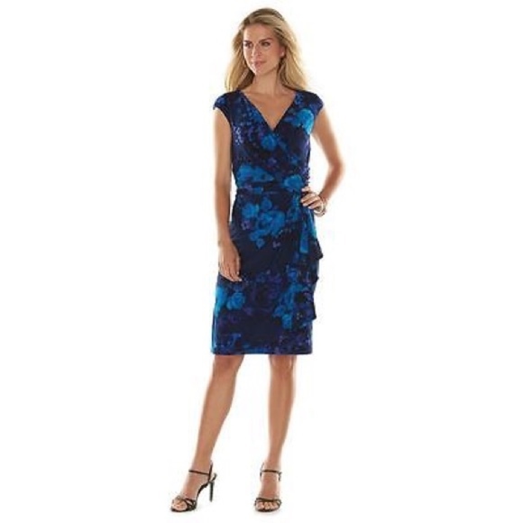 CHAPS Women’s Blue Floral Surplice Faux Wrap Dress - Picture 4 of 5